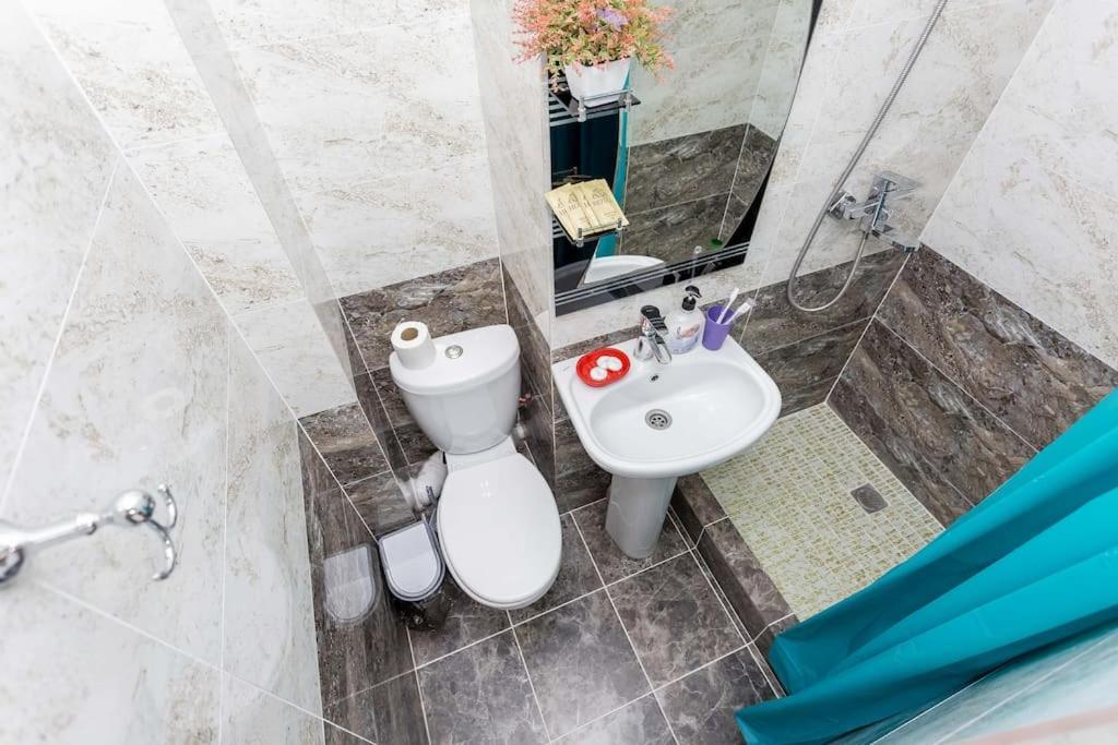 Квартира С Видом На Горы Almatî Exterior foto